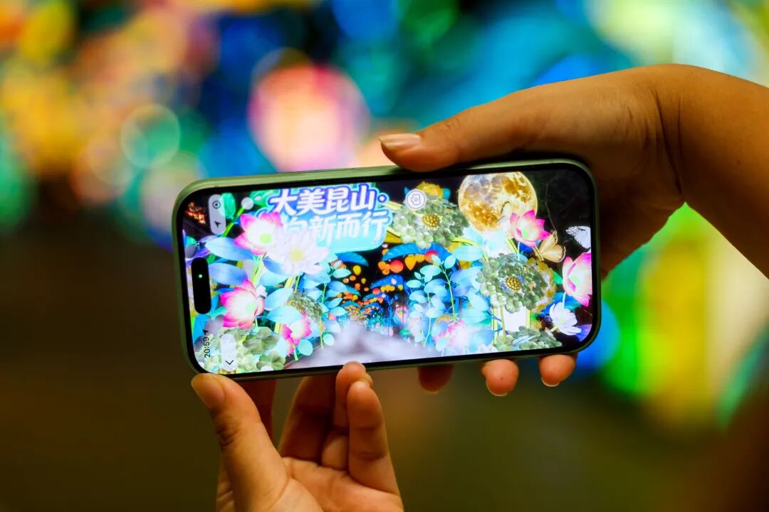 R5216060__56260163_a13728678366_plx.jpg